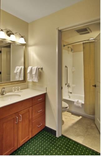 Отель TownePlace Suites Medford