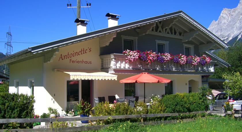 Отель Ferienhaus Antoinette