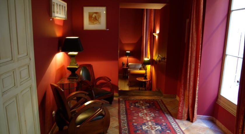 Отель Hôtel de l'Amphithéâtre