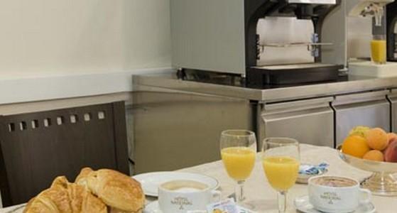 Отель Hotel National