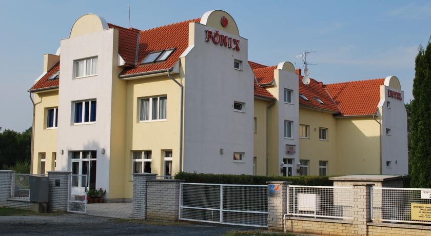 Отель Főnix Hotel