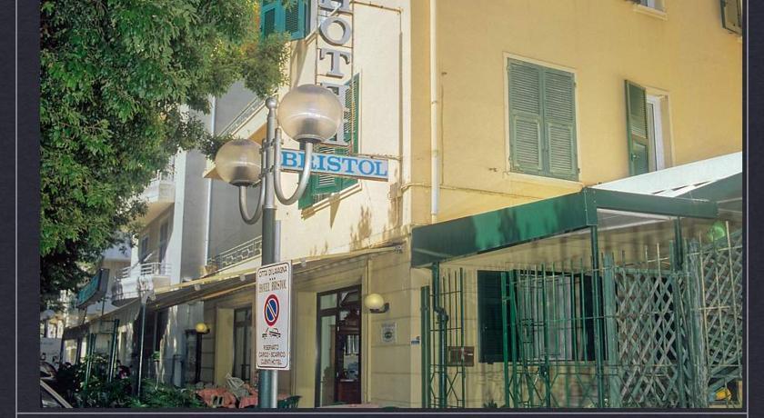 Отель Hotel Bristol