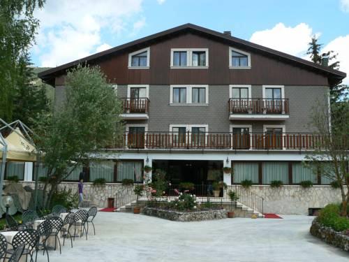 Отель Hotel Edelweiss