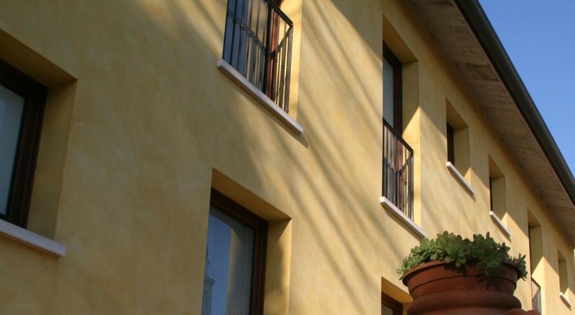 Отель Hotel Al Giardino
