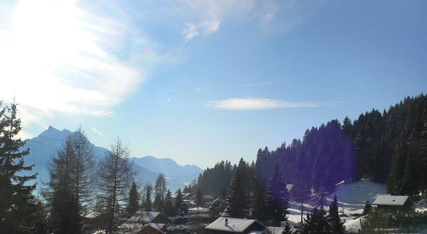 Апартаменты Chalet Les Marguerites