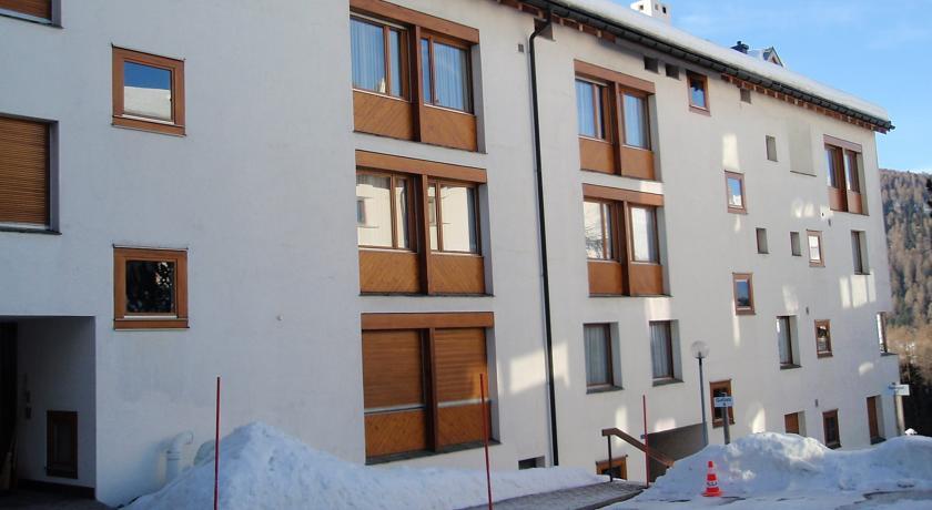 Апартаменты Apartment Chesa Piz Cotschen