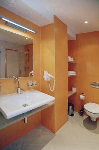 Отель OREA Hotel Atrium