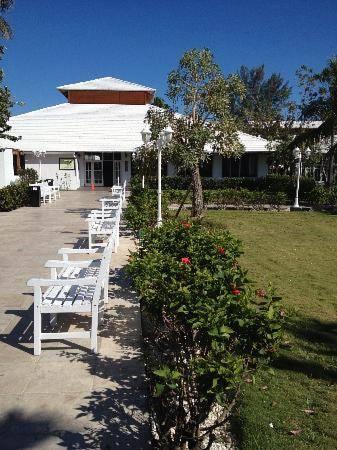 Отель Viva Wyndham Fortuna Beach