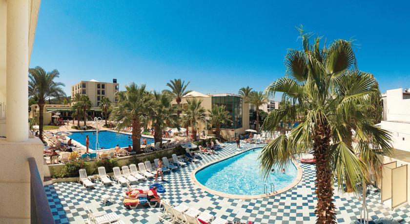 Отель Barceló Pueblo Ibiza