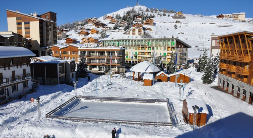 Отель Le Chalet Suisse