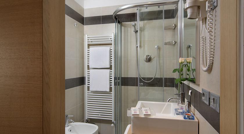Отель Hotel Paris