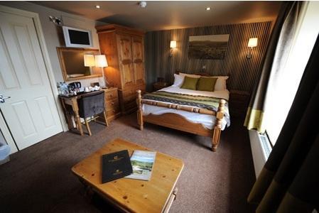 Отель The Woolly Sheep Inn