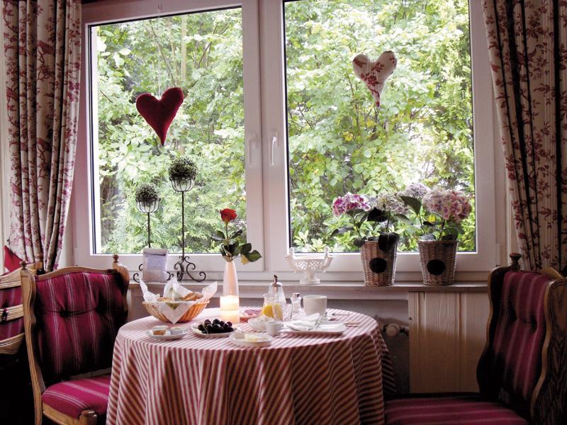 Отель Hotel Garni Landhaus Itterbach