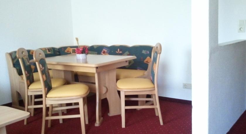 Апартаменты Chalets Zur Rose und Rotenstein