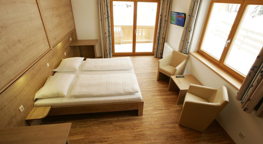 Отель Familien & Wohlfühlhotel Johanneshof