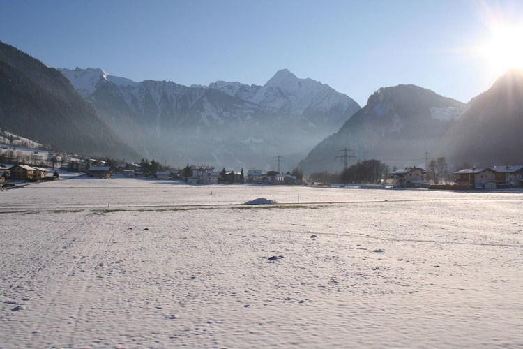 Blick zum Mayrhofen