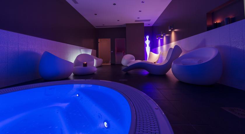Апартаменты Seven Urban Suites Cité des Congrès