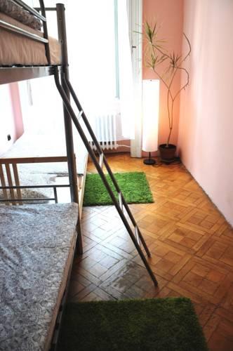 Guru Hostel