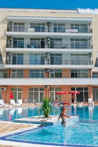 Aparthotel Grand Kamelia - Lili's Apartments
