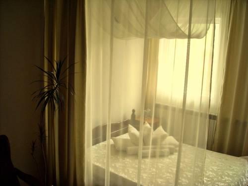 Отель Family Hotel Ric-M