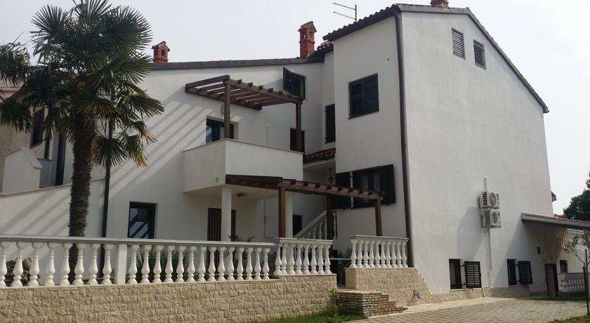 Апартаменты Apartments Ivanišević