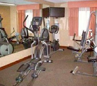 Отель Baymont Inn & Suites Louisville South I-65