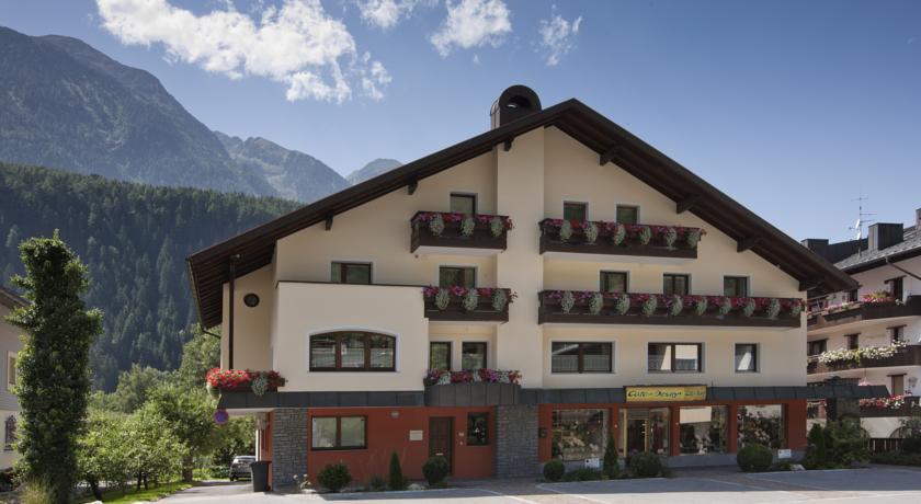 Гостевой дом Appartements-Gästehaus Fiegl