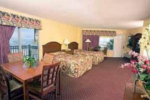 Отель Howard Johnson Ormond Beach