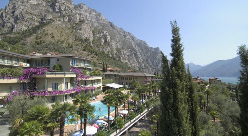 Отель Hotel Royal Village