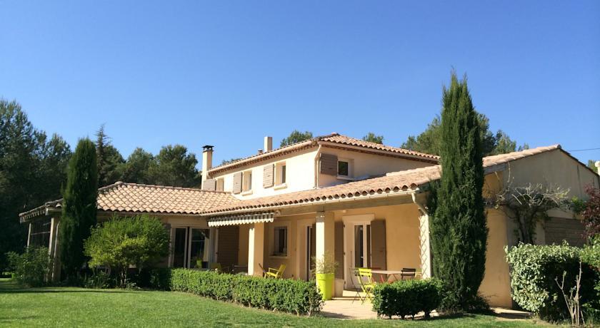 Мини-отель Le Clos des Mools
