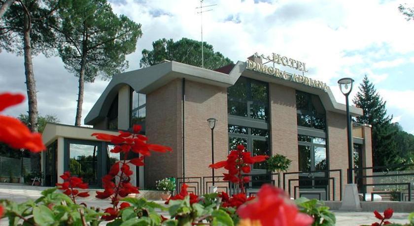 Отель Hotel Dimora Adriana