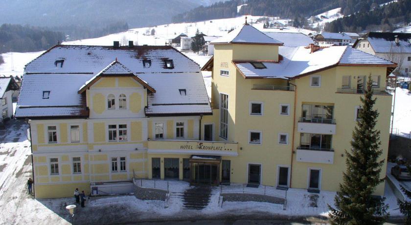 Отель Hotel Kronplatz