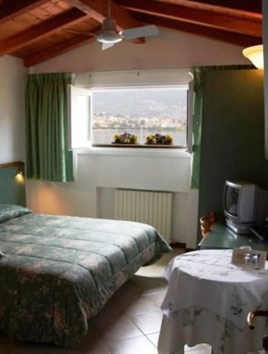 Отель Hotel Baia di Paré