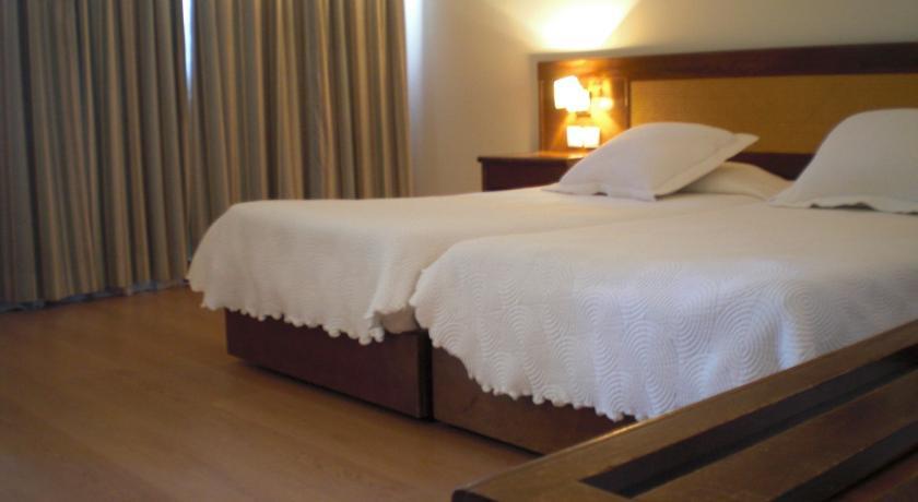 Отель Hotel Miraneve