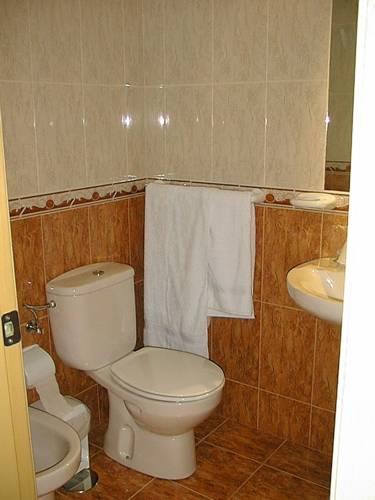 Гостевой дом Hostal Restaurante Hermanos Zamora