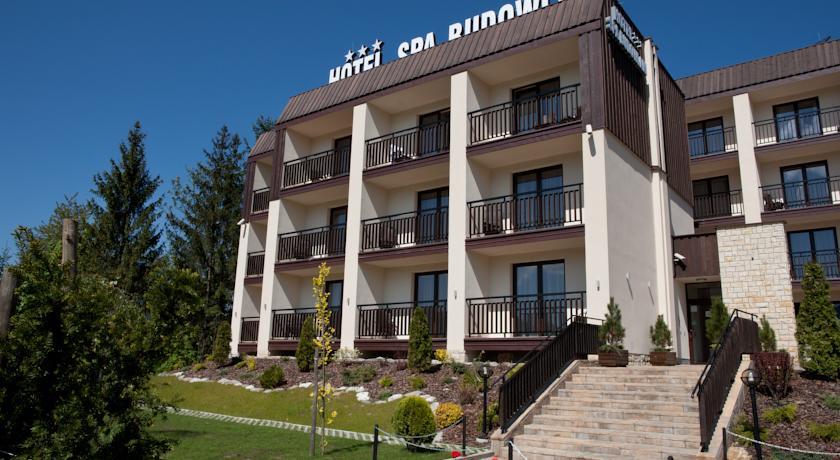 Отель Hotel SPA Budowlani