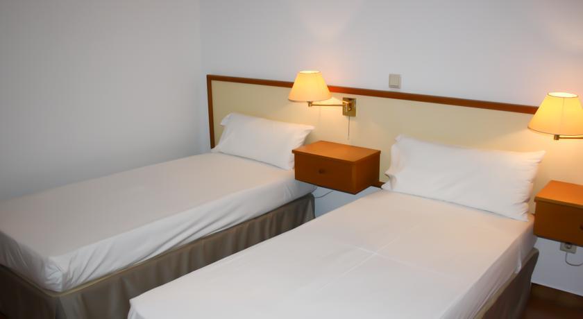 Отель Hostal-Residencia El Velero