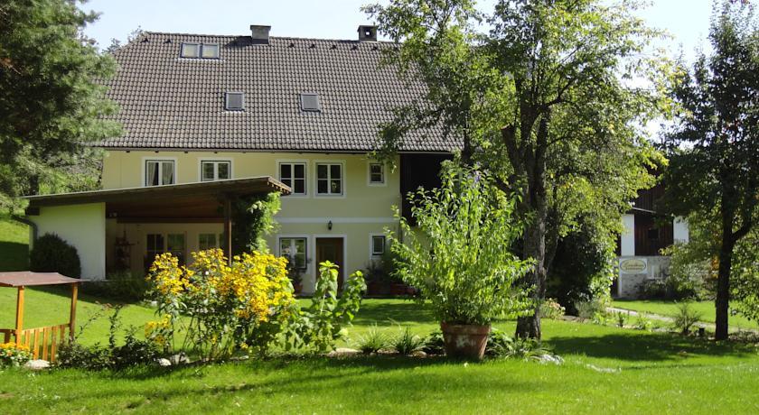 Апартаменты Landhaus Arztmann