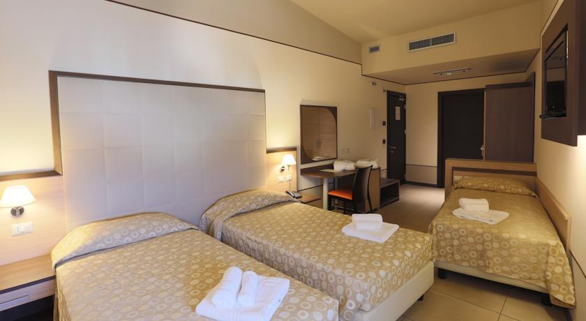 Отель Hotel Milazzo