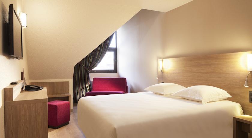 Отель Escale Oceania Quimper