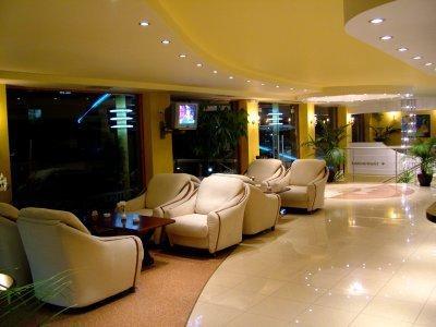 Отель Hotel Ustra