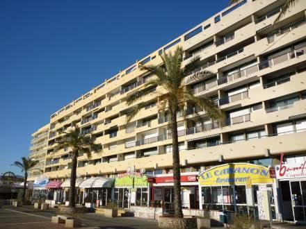 Апартаменты Port Astoria