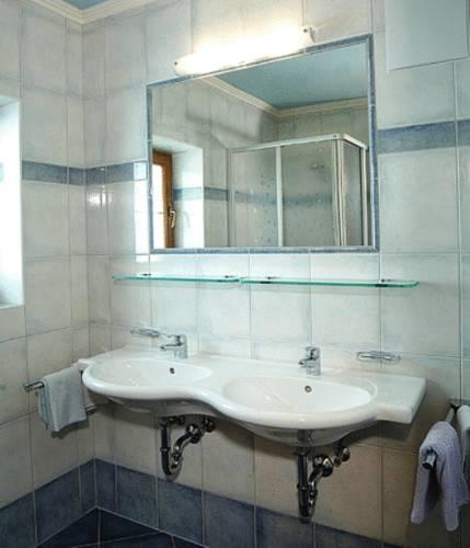 Отель Pension & Appartement Anny