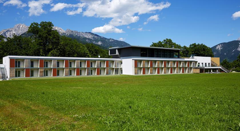 Отель Hotel Spirodom