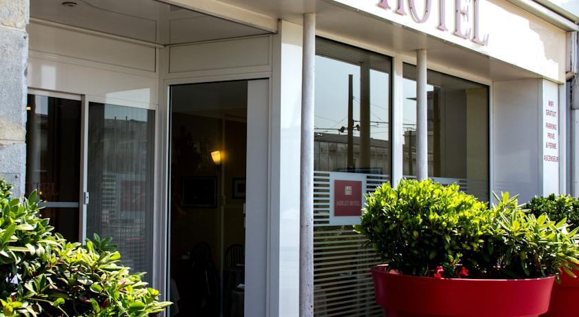 Отель Anjou Hotel