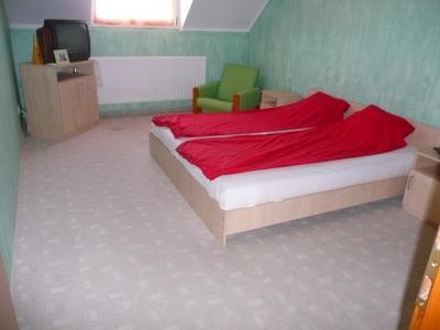 Mónika Apartman