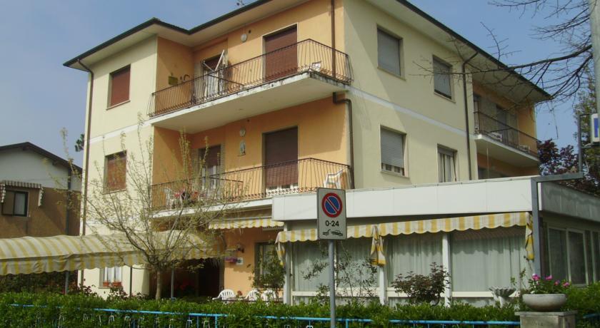 Отель Albergo Miramare
