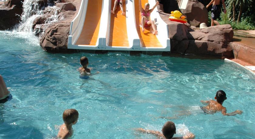Отель Camping Vallée du Paradis