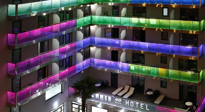 Отель Summer Hotel