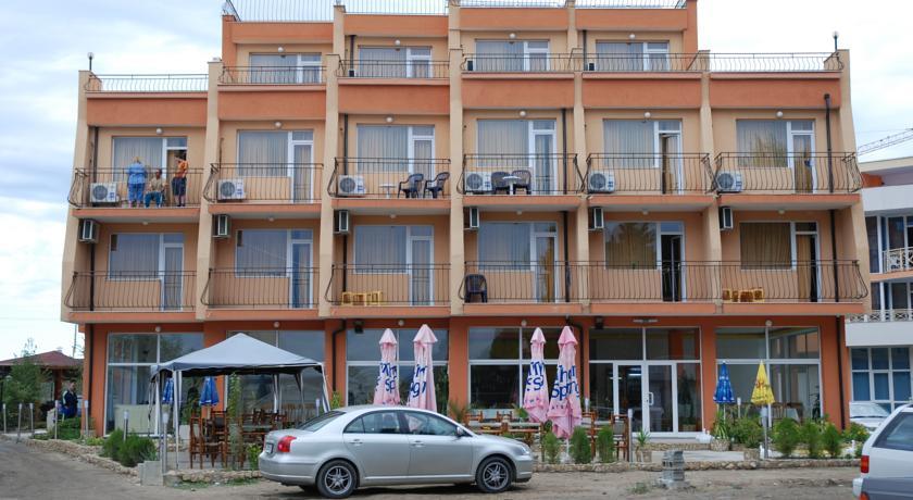 Отель Family Hotel Germana Beach
